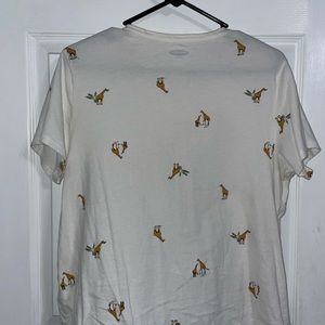 Old Navy giraffe tee L
